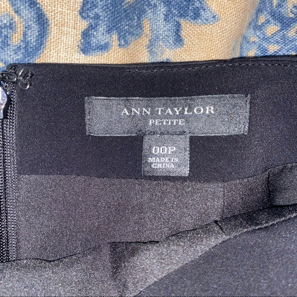 Ann Taylor peplum black Skirt - Picture 3 of 4